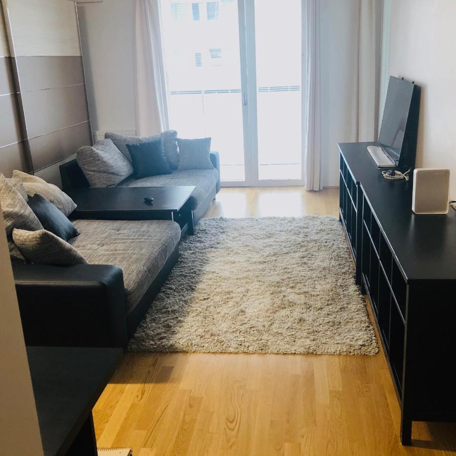 Amazing Austria Center Apartment Near Uno City Виена Екстериор снимка