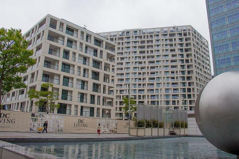 Amazing Austria Center Apartment Near Uno City Виена Екстериор снимка
